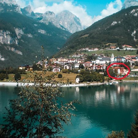 Attico Con Vista Sul Lago E Montagne A Molveno Ngoại thất bức ảnh