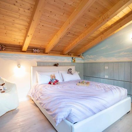 Attico Con Vista Sul Lago E Montagne A Molveno Ngoại thất bức ảnh