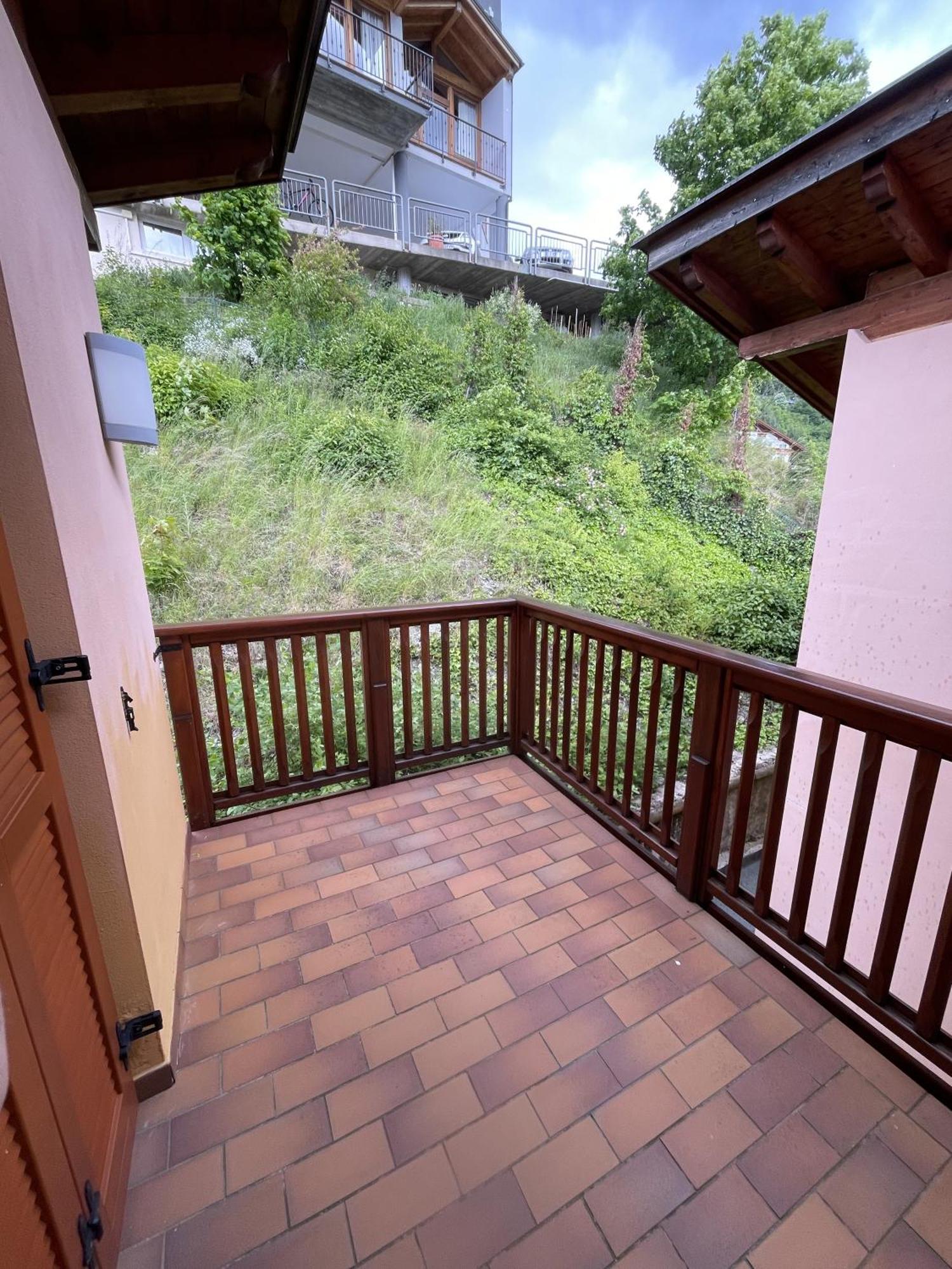 Attico Con Vista Sul Lago E Montagne A Molveno Ngoại thất bức ảnh